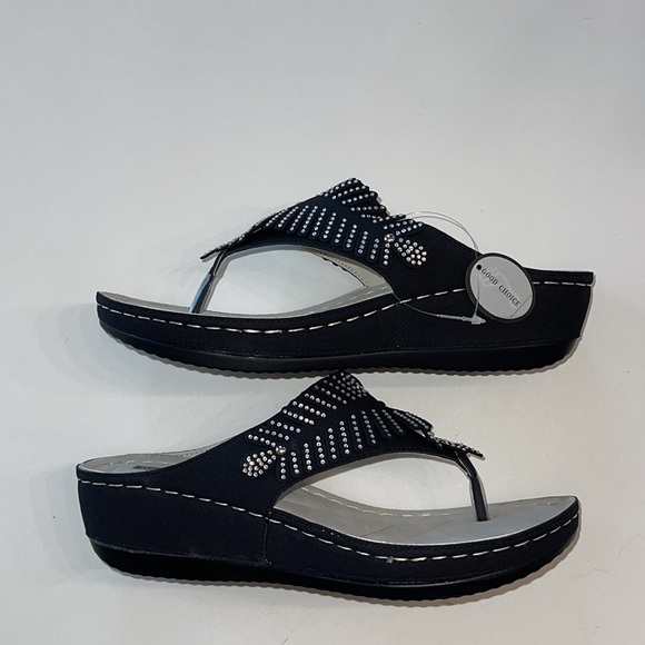 Good Choice black rhinestone wedge sandals size 9 NWT - Picture 5 of 12